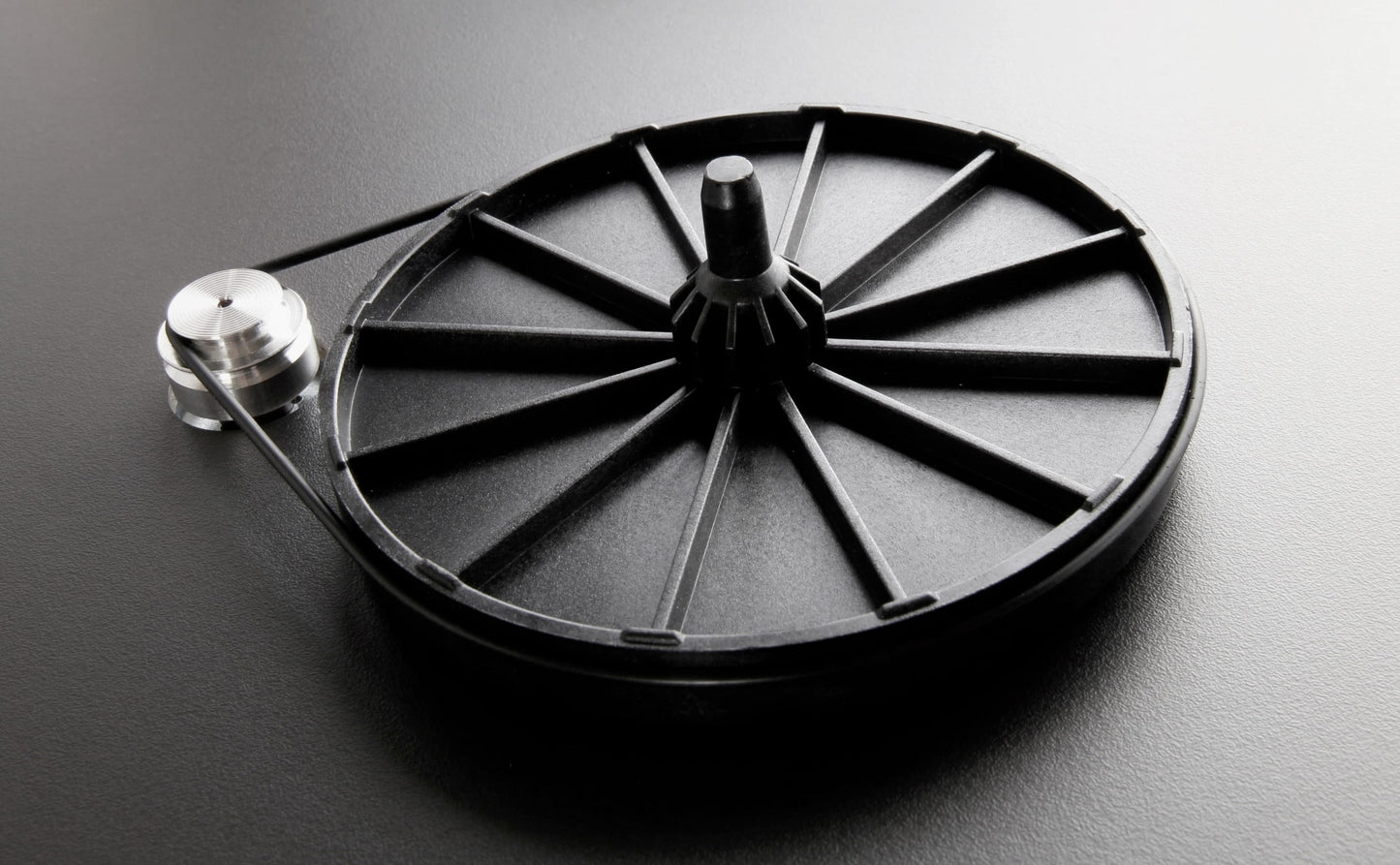 Planar 2 Turntable